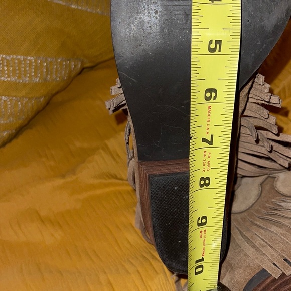 Yellow Box Booties - Picture 9 of 12